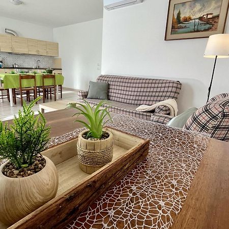Agriturismo I 9 Filari Лимена Екстериор снимка